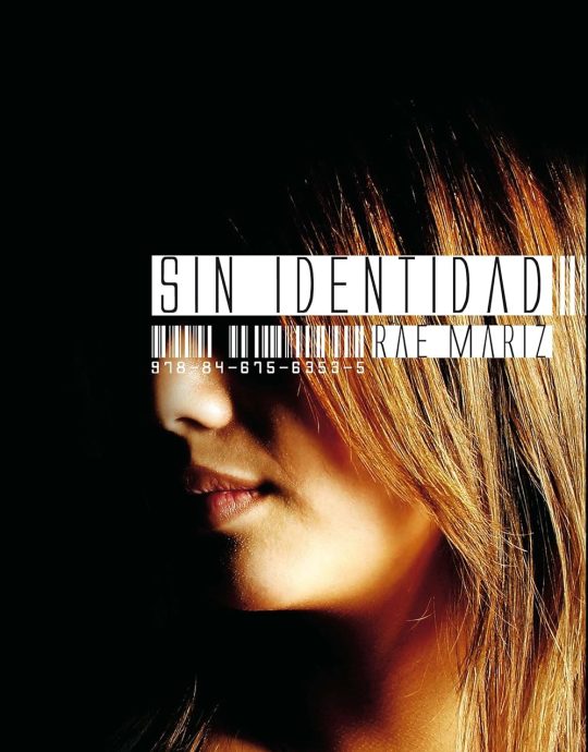 SIN IDENTIDAD :-RAE MARIZ 9788467563535 EDICIONES SM 2013 (USADO)